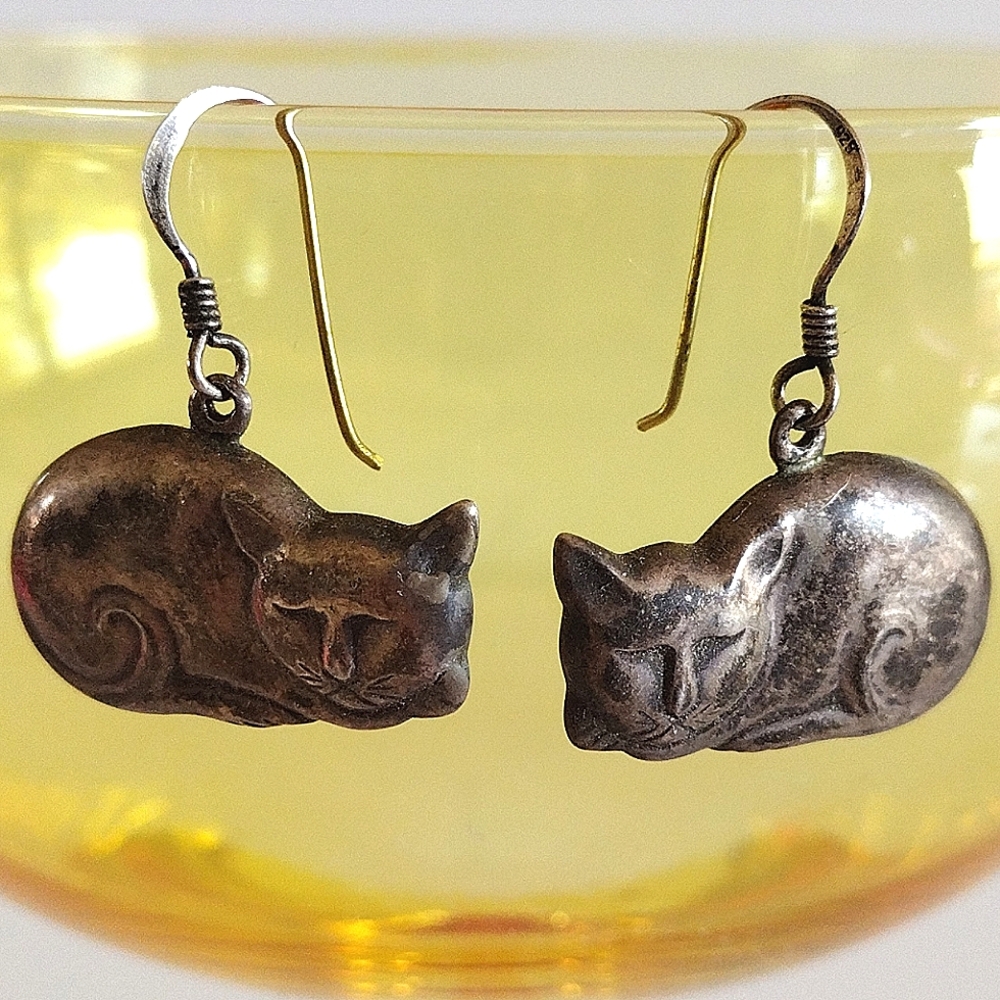 Sterling Silver Kitty Earrings - image 1